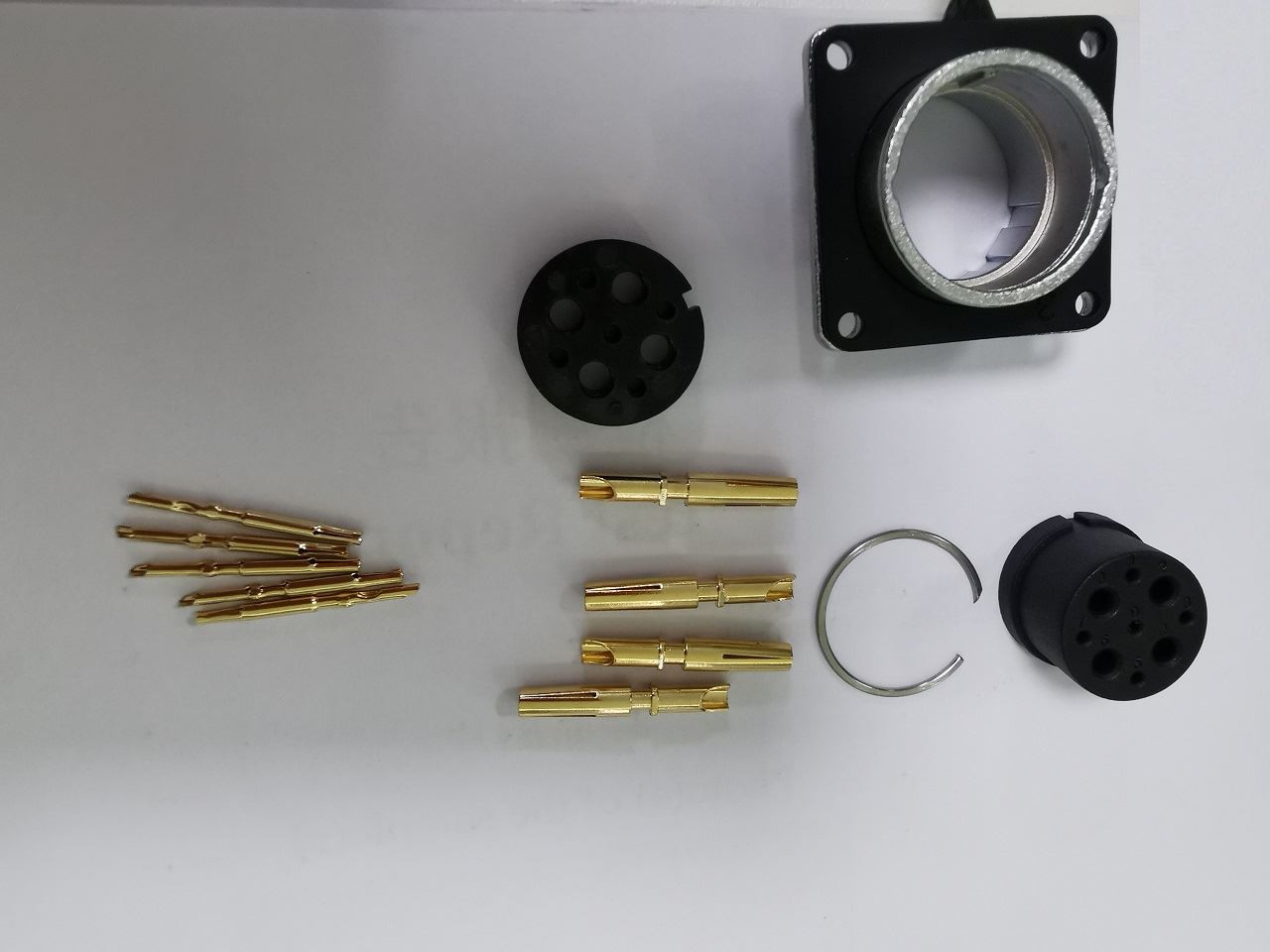 10A high current pin