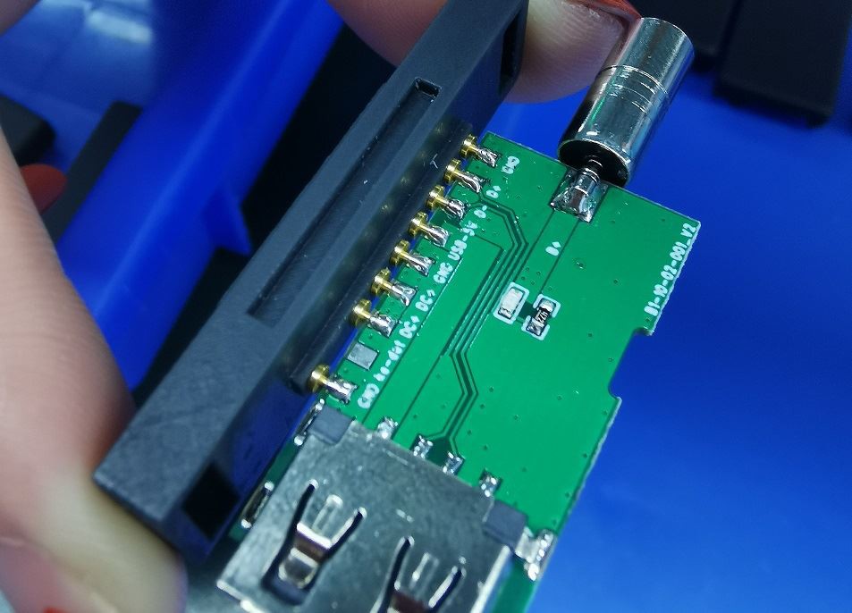 Com resoldre la llauna penjant el cap de pin Pogo?