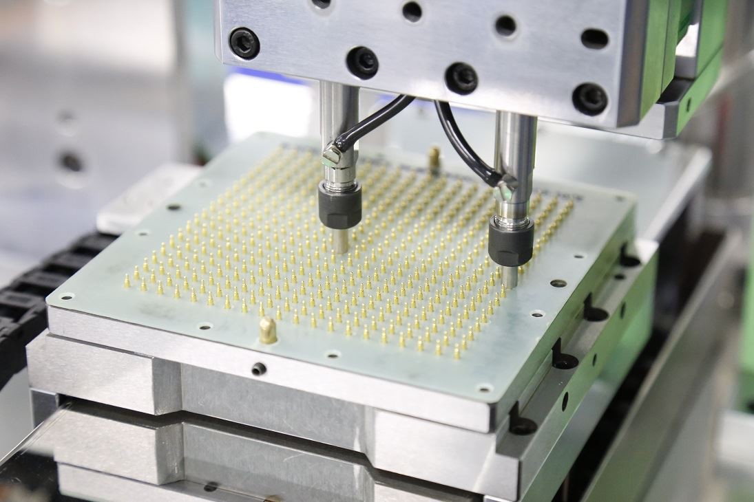 Set direccions de disseny de mini connectors